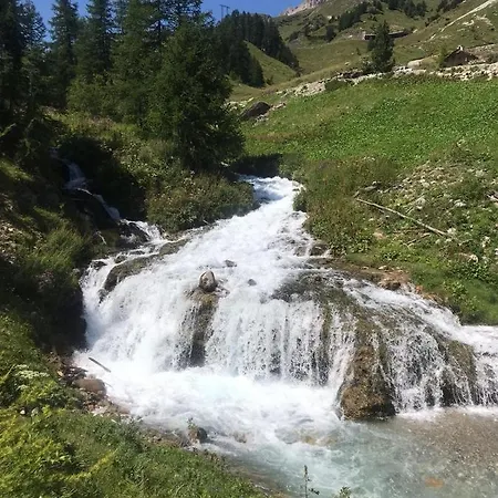 Namaste Hostel Tignes